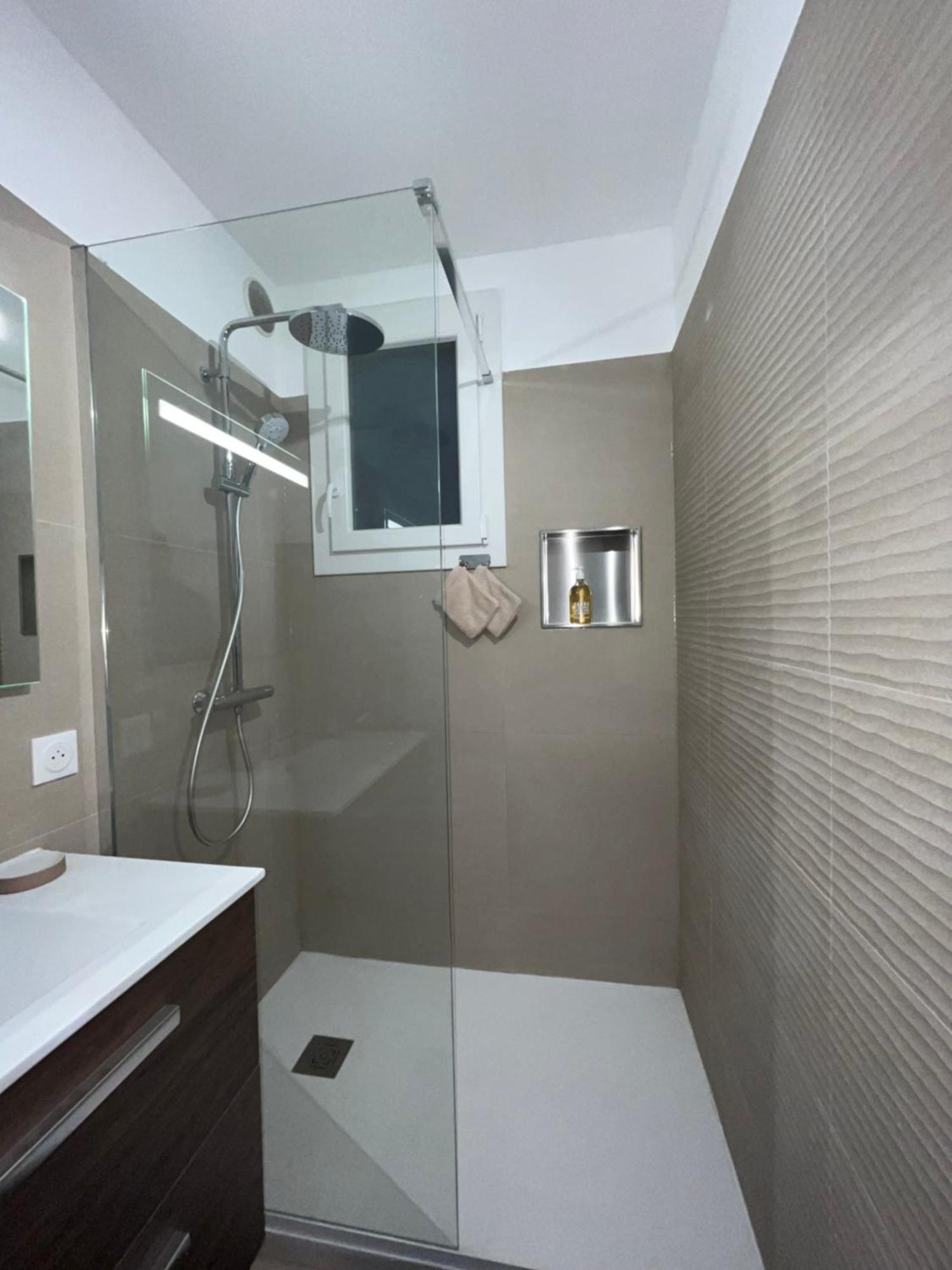 Confortable Appartement Pres D'Avignon Le Pontet  Zewnętrze zdjęcie